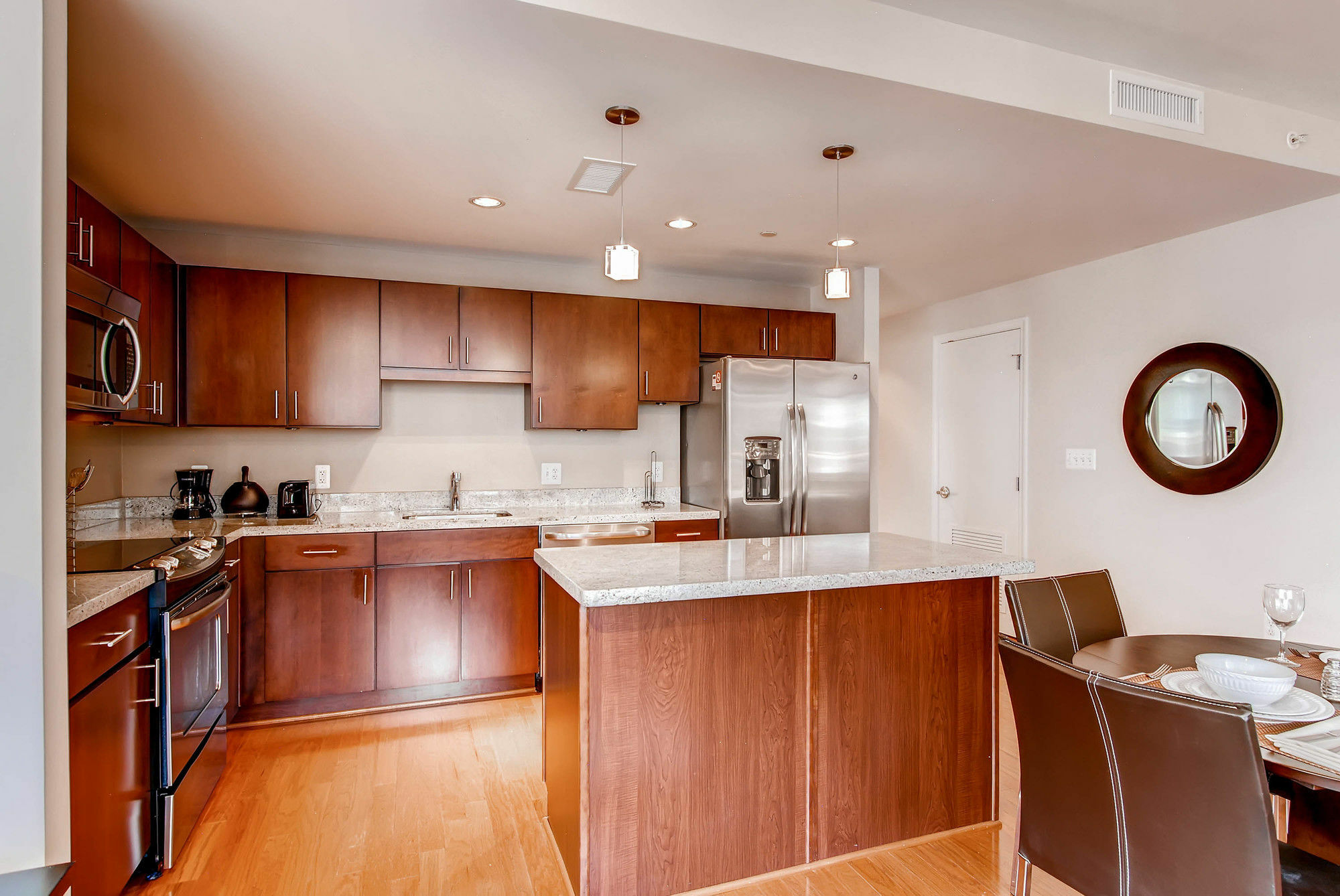 Global Luxury Suites At Foggy Bottom Washington Dış mekan fotoğraf